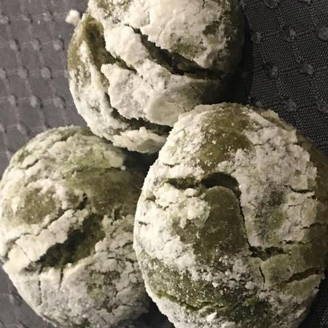 Matcha Ricarelli cookie