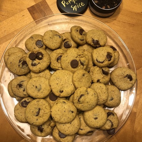 Pumpkin Spice Chocolate Chip Cookies