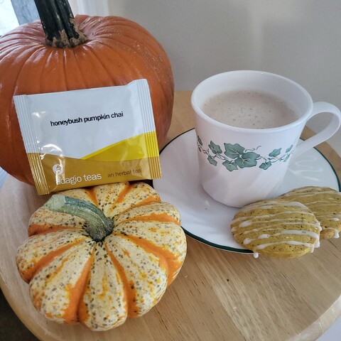 Pumpkin Chai Shortbread