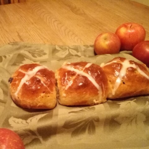 Honeybush Pumpkin Chai Hot Cross Buns