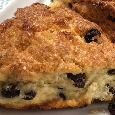 Chocolate Chai raisin scones